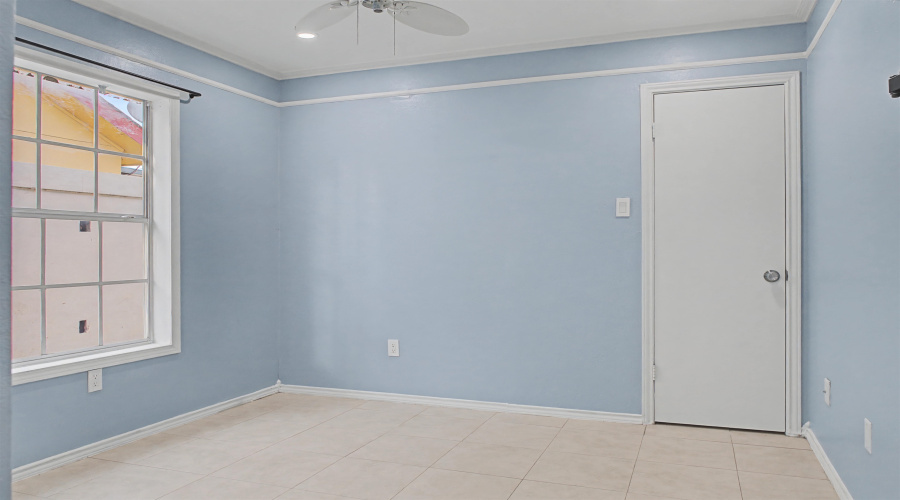 10307 Dancer Dr, Laredo, Texas 78045, 3 Bedrooms Bedrooms, 6 Rooms Rooms,2 BathroomsBathrooms,Residential,For Rent,10307 Dancer Dr,20261010