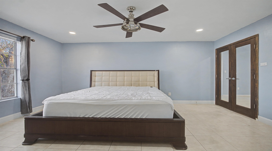 10307 Dancer Dr, Laredo, Texas 78045, 3 Bedrooms Bedrooms, 6 Rooms Rooms,2 BathroomsBathrooms,Residential,For Rent,10307 Dancer Dr,20261010