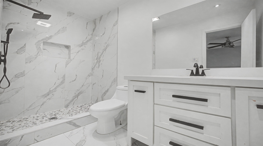 10307 Dancer Dr, Laredo, Texas 78045, 3 Bedrooms Bedrooms, 6 Rooms Rooms,2 BathroomsBathrooms,Residential,For Rent,10307 Dancer Dr,20261010