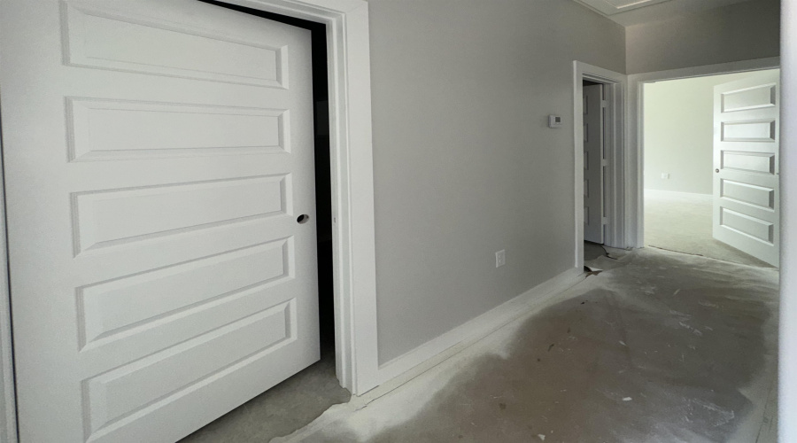 5014 Rio Seco St., Laredo, Texas 78046, 3 Bedrooms Bedrooms, 6 Rooms Rooms,2 BathroomsBathrooms,Residential,For Sale,5014 Rio Seco St.,20261011