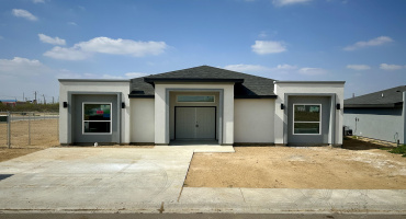 5014 Rio Seco St., Laredo, Texas 78046, 3 Bedrooms Bedrooms, 6 Rooms Rooms,2 BathroomsBathrooms,Residential,For Sale,5014 Rio Seco St.,20261011 5014 Rio Seco St., Laredo, Texas 78046, 3 Bedrooms Bedrooms, 6 Rooms Rooms,2 BathroomsBathrooms,Residential,For Sale,5014 Rio Seco St.,20261011