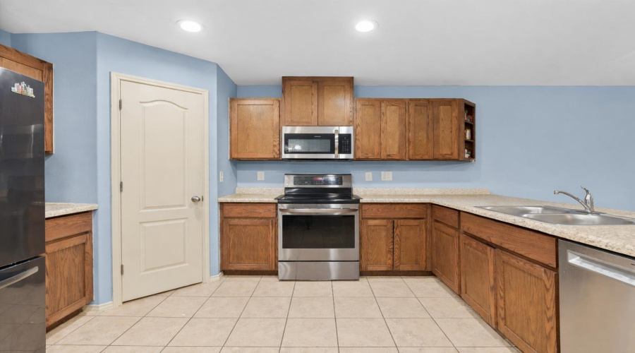 4418 Peacock St., Laredo, Texas 78045, 4 Bedrooms Bedrooms, 7 Rooms Rooms,2 BathroomsBathrooms,Residential,For Sale,4418 Peacock St.,20261013