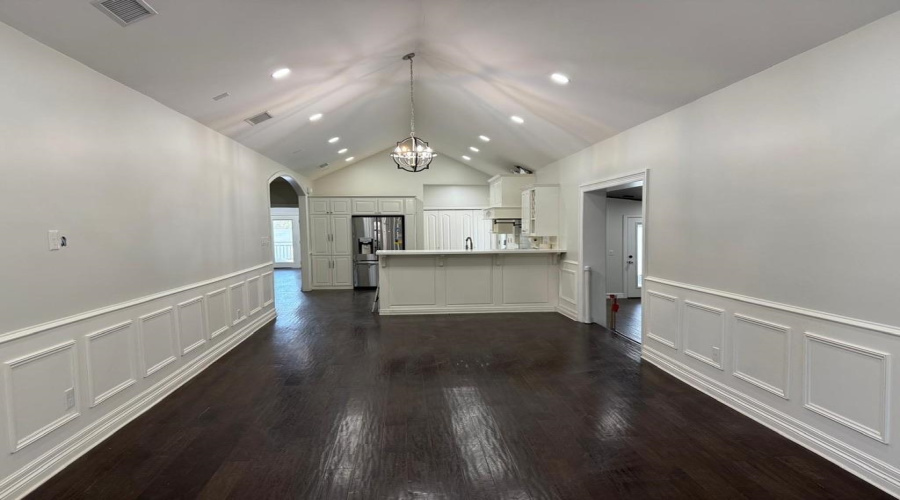 1707 Galveston St, Laredo, Texas 78043, 4 Bedrooms Bedrooms, 6 Rooms Rooms,3 BathroomsBathrooms,Residential,For Rent,1707 Galveston St,20261014