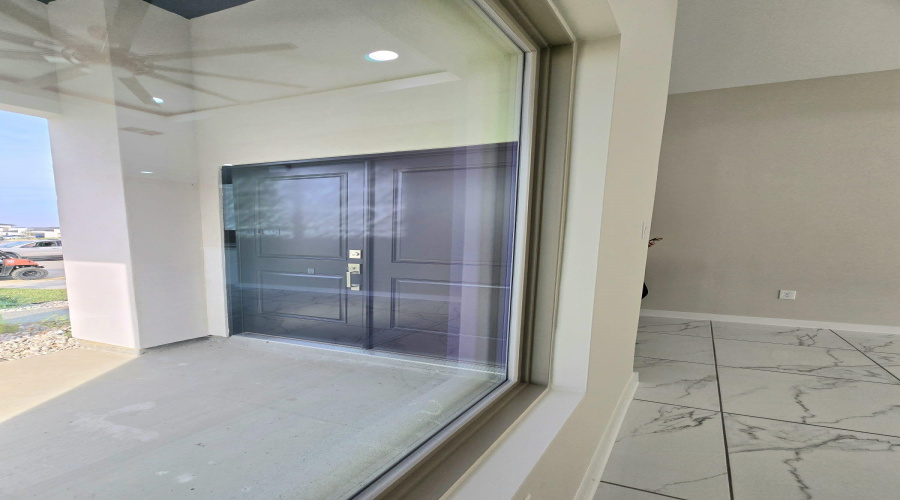 1126 Noyola Loop, Laredo, Texas 78046-6072, 3 Bedrooms Bedrooms, 4 Rooms Rooms,2 BathroomsBathrooms,Residential,For Sale,1126 Noyola Loop,20261017