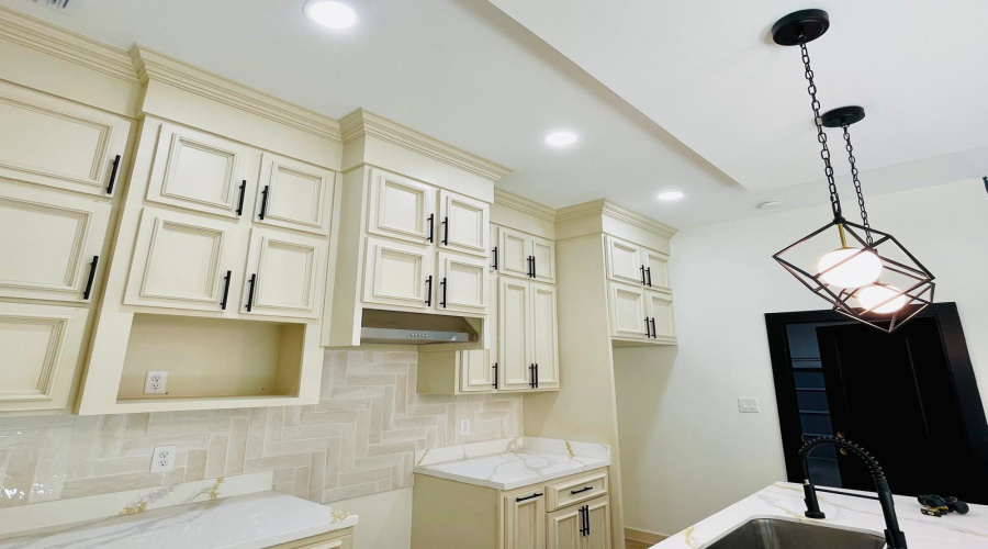 3903 Aguascalientes, LAREDO, Texas 78046-0000, 4 Bedrooms Bedrooms, 6 Rooms Rooms,2 BathroomsBathrooms,Residential,For Sale,3903 Aguascalientes,20254543