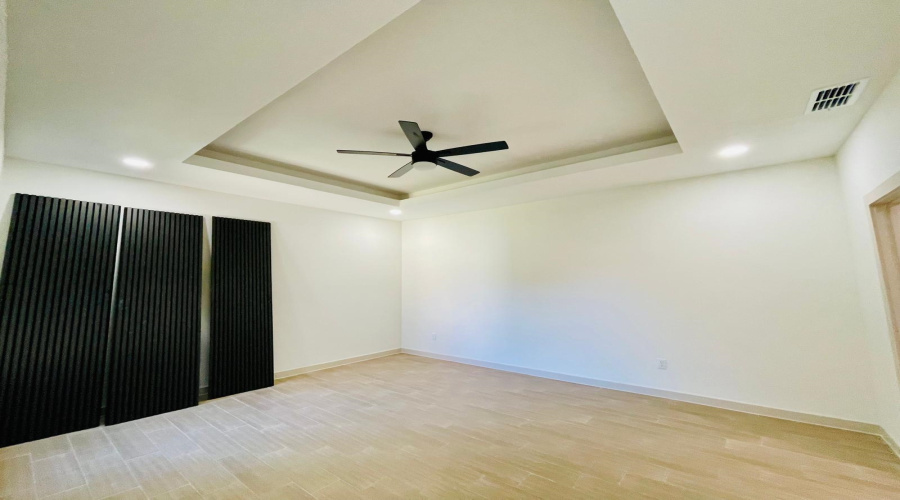 3903 Aguascalientes, LAREDO, Texas 78046-0000, 4 Bedrooms Bedrooms, 6 Rooms Rooms,2 BathroomsBathrooms,Residential,For Sale,3903 Aguascalientes,20254543