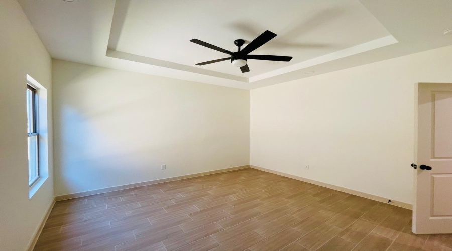 3903 Aguascalientes, LAREDO, Texas 78046-0000, 4 Bedrooms Bedrooms, 6 Rooms Rooms,2 BathroomsBathrooms,Residential,For Sale,3903 Aguascalientes,20254543