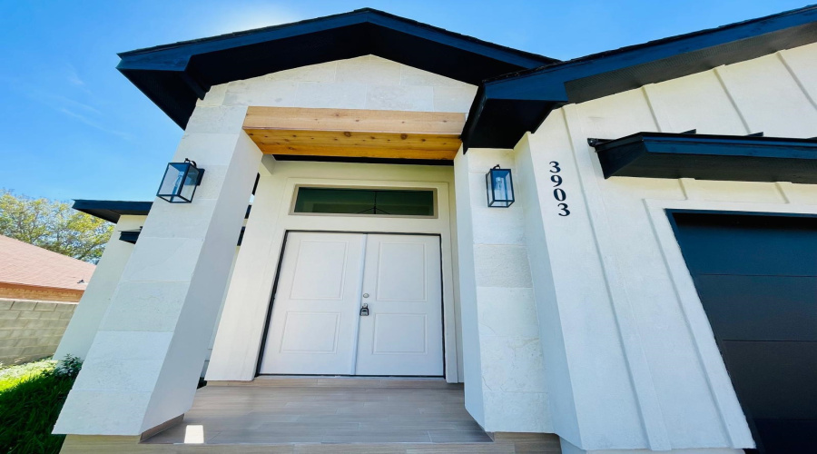 3903 Aguascalientes, LAREDO, Texas 78046-0000, 4 Bedrooms Bedrooms, 6 Rooms Rooms,2 BathroomsBathrooms,Residential,For Sale,3903 Aguascalientes,20254543