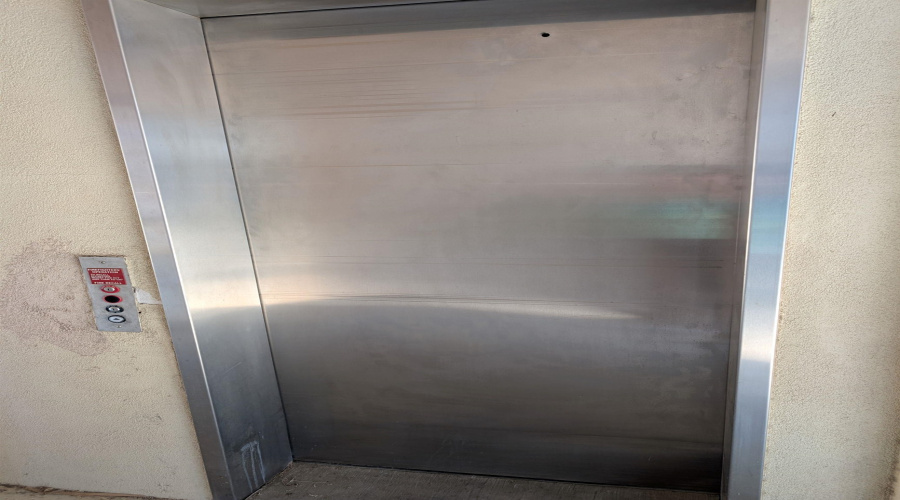 1806 Commerce Dr, LAREDO, Texas 78041-2884, 1 Room Rooms,1 BathroomBathrooms,Commercial retail/office,For Rent,1806 Commerce Dr,20261022