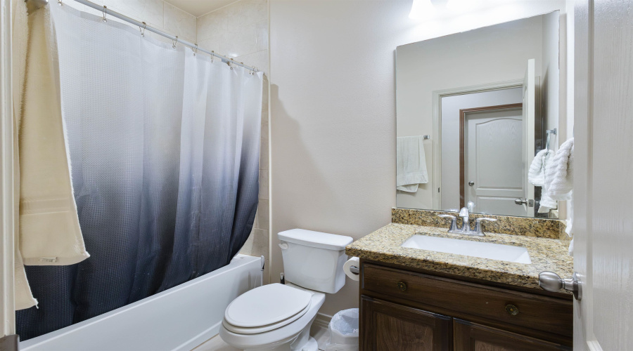 1506 Orto Dr., Laredo, Texas 78045, 3 Bedrooms Bedrooms, 4 Rooms Rooms,2 BathroomsBathrooms,Residential,For Sale,1506 Orto Dr.,20261025