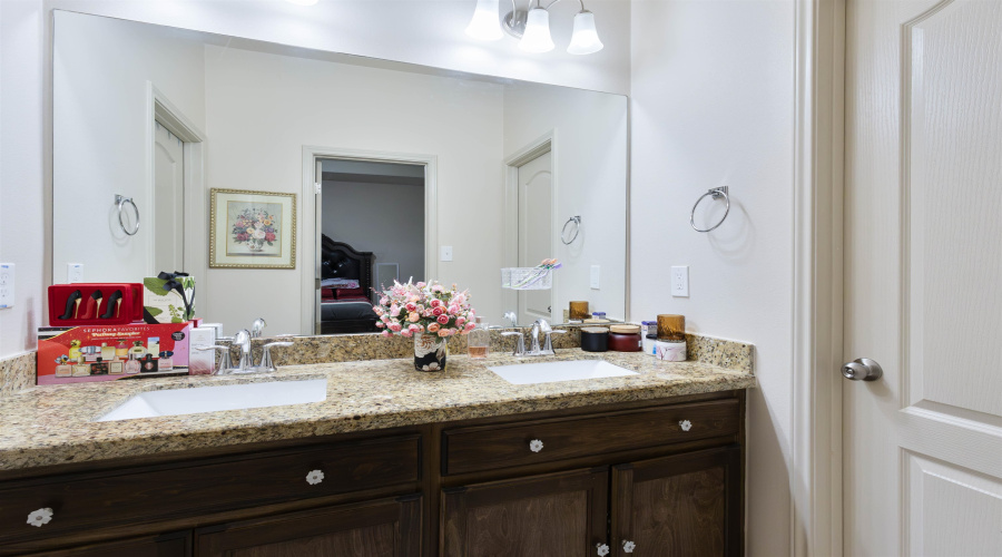 1506 Orto Dr., Laredo, Texas 78045, 3 Bedrooms Bedrooms, 4 Rooms Rooms,2 BathroomsBathrooms,Residential,For Sale,1506 Orto Dr.,20261025