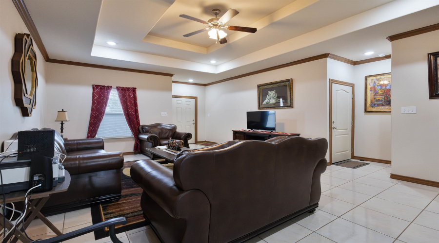 1506 Orto Dr., Laredo, Texas 78045, 3 Bedrooms Bedrooms, 4 Rooms Rooms,2 BathroomsBathrooms,Residential,For Sale,1506 Orto Dr.,20261025