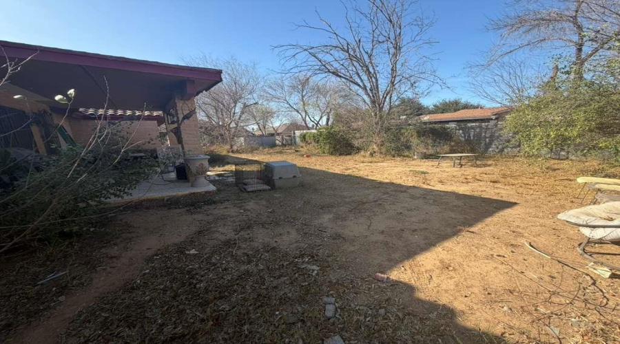 1308 Wildrose Ln, LAREDO, Texas 78041, 3 Bedrooms Bedrooms, 6 Rooms Rooms,2 BathroomsBathrooms,Residential,For Sale,1308 Wildrose Ln,20261030