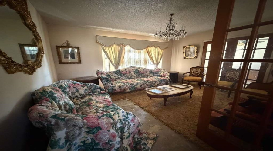 1308 Wildrose Ln, LAREDO, Texas 78041, 3 Bedrooms Bedrooms, 6 Rooms Rooms,2 BathroomsBathrooms,Residential,For Sale,1308 Wildrose Ln,20261030