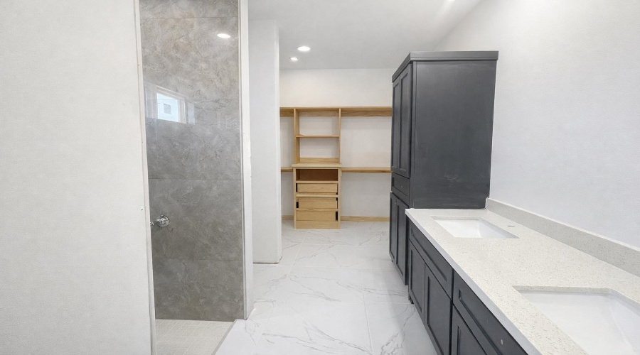 5141 Plasencia Ln., Laredo, Texas 78046, 4 Bedrooms Bedrooms, 5 Rooms Rooms,2 BathroomsBathrooms,Residential,For Sale,5141 Plasencia Ln.,20261031