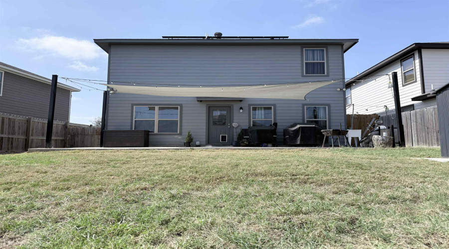 5615 Palestine Dr, Laredo, Texas 78046-5255, 4 Bedrooms Bedrooms, 6 Rooms Rooms,2 BathroomsBathrooms,Residential,For Sale,5615 Palestine Dr,20261034