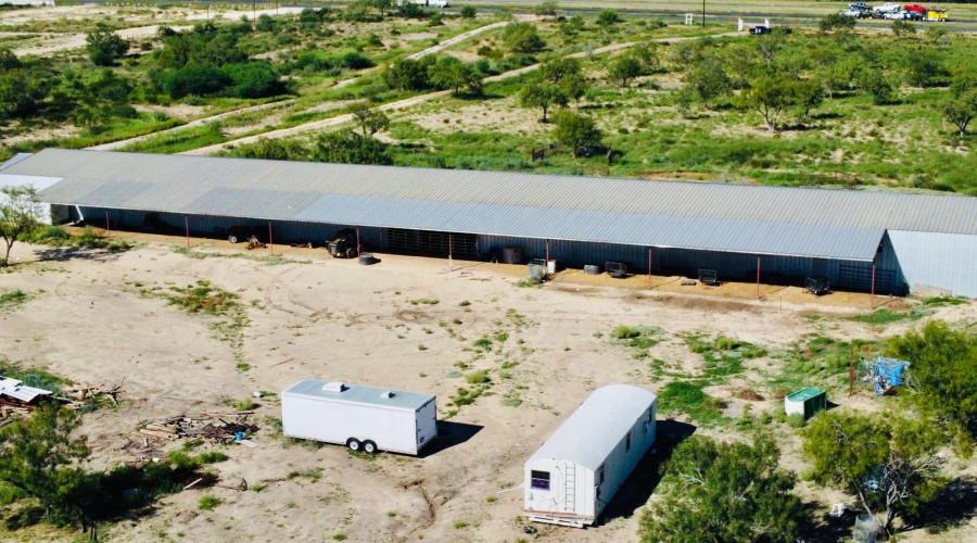 001 IH-35, Encinal, Texas 78019, ,Land,For Sale,001 IH-35,20261037