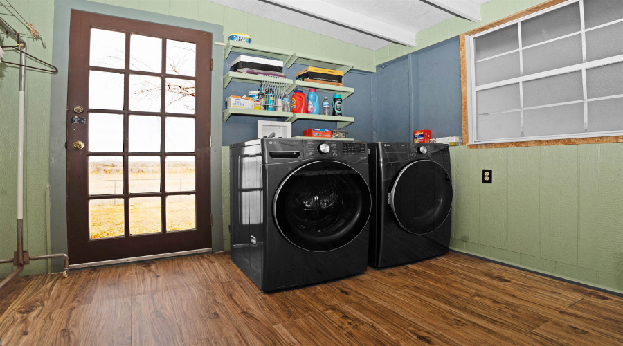 25189 IH 35 Frontage, ENCINAL, Texas 78019, ,Land,For Sale,25189 IH 35 Frontage,20261038