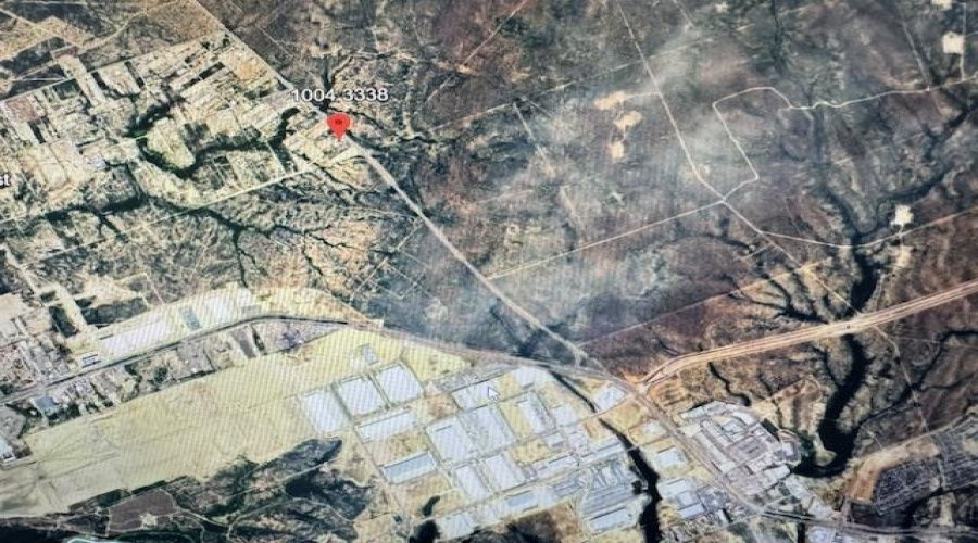 1004 FM 3338, Laredo, Texas 78045, 1 Bedroom Bedrooms, 21 Rooms Rooms,1 BathroomBathrooms,Commercial/industrial,For Rent,1004 FM 3338,20261049