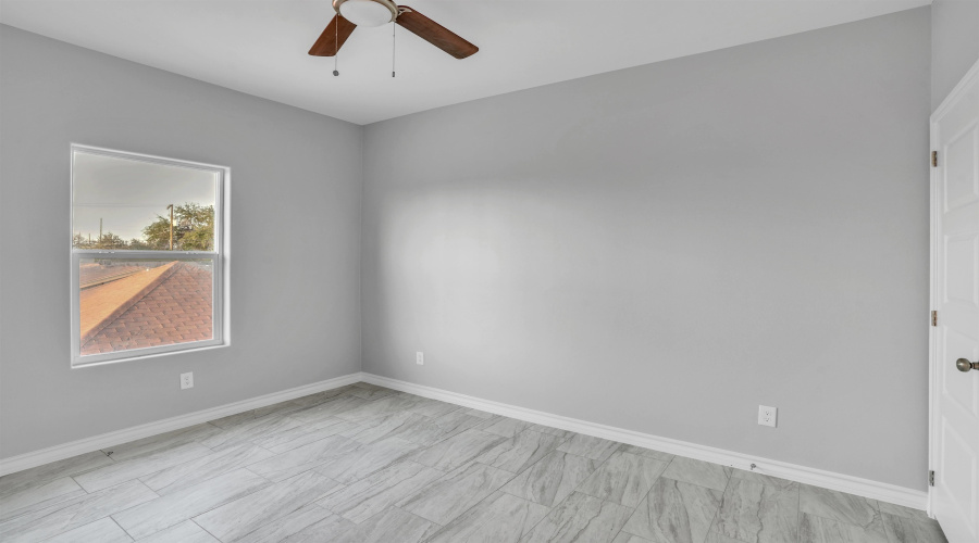 2707 Sanders Ave, LAREDO, Texas 78040, 2 Bedrooms Bedrooms, 3 Rooms Rooms,1 BathroomBathrooms,Residential,For Rent,2707 Sanders Ave,20261035