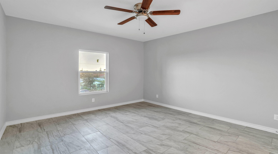 2707 Sanders Ave, LAREDO, Texas 78040, 2 Bedrooms Bedrooms, 3 Rooms Rooms,1 BathroomBathrooms,Residential,For Rent,2707 Sanders Ave,20261035