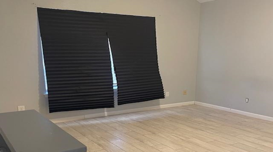 1248 North Oakmont Lp, Laredo, Texas 78045-4270, 3 Bedrooms Bedrooms, 4 Rooms Rooms,2 BathroomsBathrooms,Residential,For Rent,1248 North Oakmont Lp,20261039