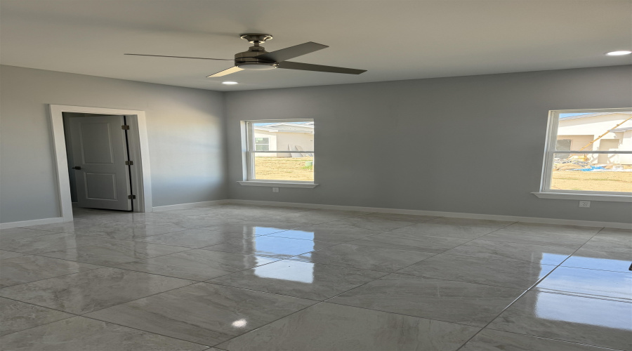 2308 Mango Rd., Laredo, Texas 78046, 3 Bedrooms Bedrooms, 5 Rooms Rooms,2 BathroomsBathrooms,Residential,For Rent,2308 Mango Rd.,20261041