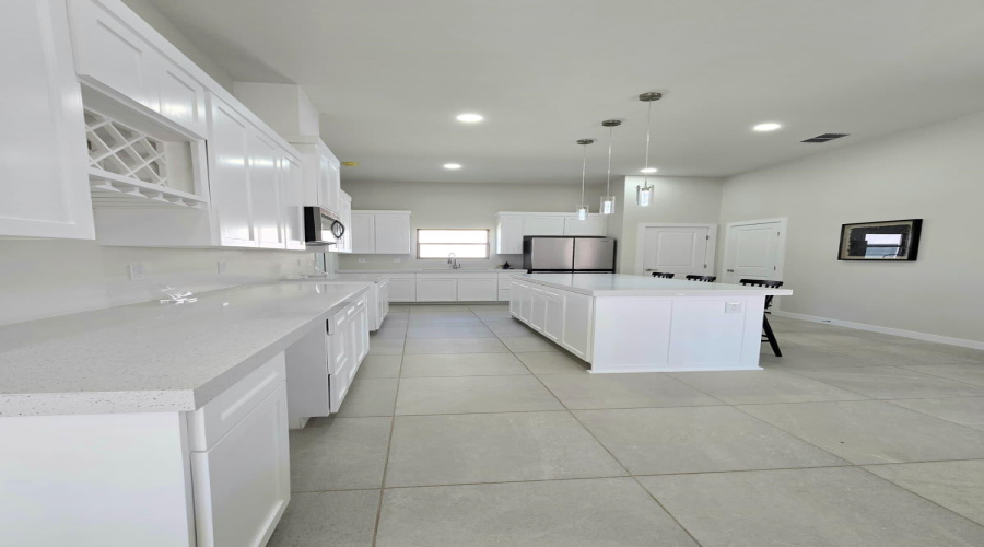 1105 Morocoy Dr., Laredo, Texas 78045-7703, 4 Bedrooms Bedrooms, 5 Rooms Rooms,2 BathroomsBathrooms,Residential,For Sale,1105 Morocoy Dr.,20261043