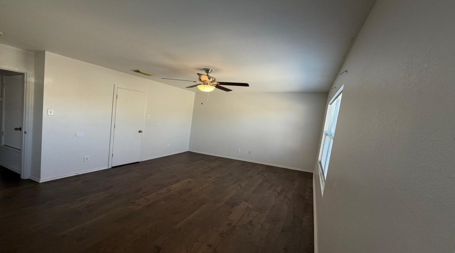 3203 St Isaac Lp, LAREDO, Texas 78046, 3 Bedrooms Bedrooms, 5 Rooms Rooms,2 BathroomsBathrooms,Residential,For Rent,3203 St Isaac Lp,20261047