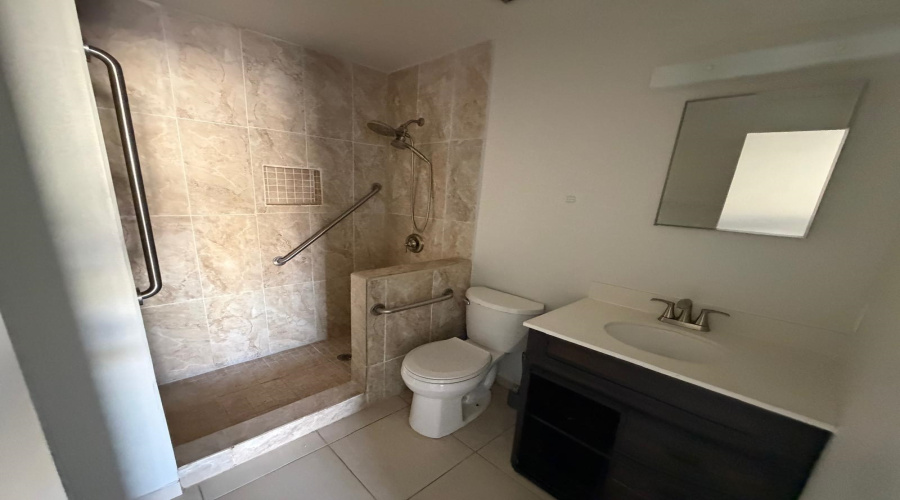 3203 St Isaac Lp, LAREDO, Texas 78046, 3 Bedrooms Bedrooms, 5 Rooms Rooms,2 BathroomsBathrooms,Residential,For Rent,3203 St Isaac Lp,20261047