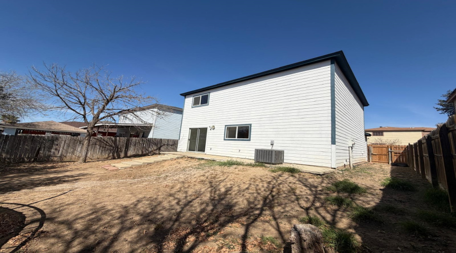 3203 St Isaac Lp, LAREDO, Texas 78046, 3 Bedrooms Bedrooms, 5 Rooms Rooms,2 BathroomsBathrooms,Residential,For Rent,3203 St Isaac Lp,20261047