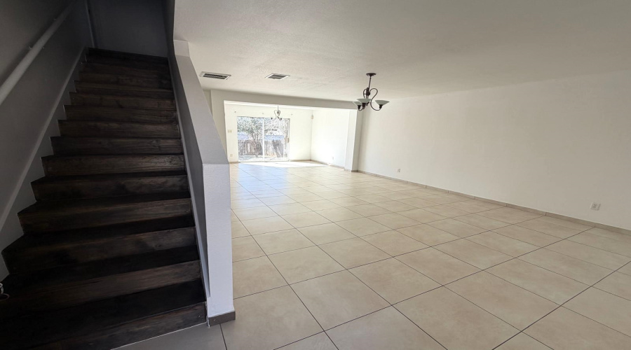 3203 St Isaac Lp, LAREDO, Texas 78046, 3 Bedrooms Bedrooms, 5 Rooms Rooms,2 BathroomsBathrooms,Residential,For Rent,3203 St Isaac Lp,20261047