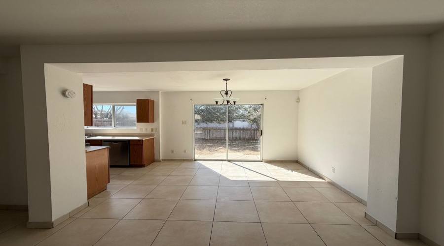 3203 St Isaac Lp, LAREDO, Texas 78046, 3 Bedrooms Bedrooms, 5 Rooms Rooms,2 BathroomsBathrooms,Residential,For Rent,3203 St Isaac Lp,20261047