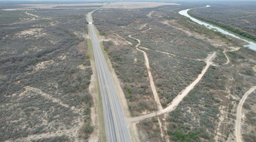 4796 N U.S. Hwy 83, San Ygnacio, Texas 78067, ,Land,For Sale,4796 N U.S. Hwy 83,20261060