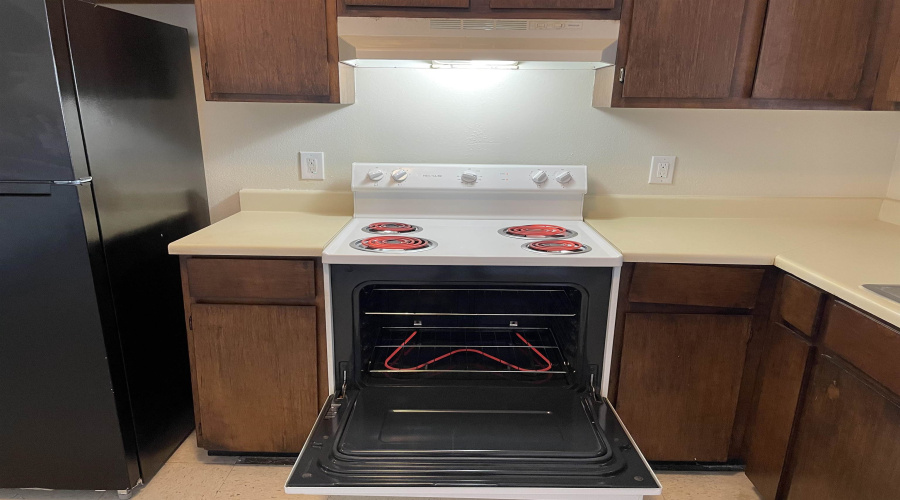 3801 Salinas Ave, Laredo, Texas 78041, 1 Bedroom Bedrooms, 3 Rooms Rooms,1 BathroomBathrooms,Residential,For Rent,3801 Salinas Ave,20261052