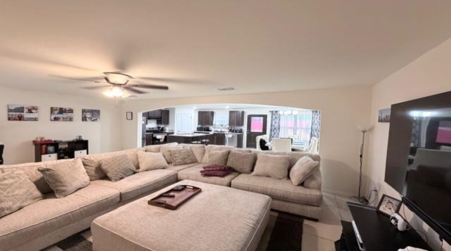 1311 Port Texas Dr., Laredo, Texas 78045, 3 Bedrooms Bedrooms, 3 Rooms Rooms,2 BathroomsBathrooms,Residential,For Sale,1311 Port Texas Dr.,20261056