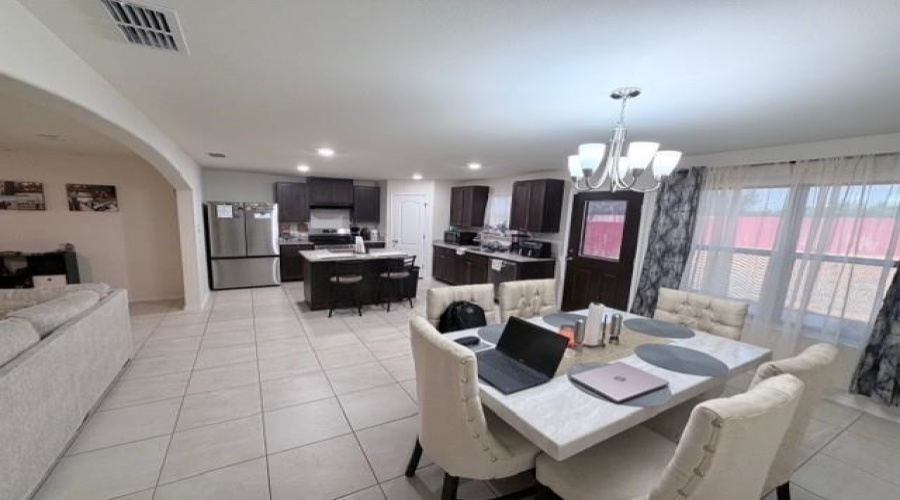 1311 Port Texas Dr., Laredo, Texas 78045, 3 Bedrooms Bedrooms, 3 Rooms Rooms,2 BathroomsBathrooms,Residential,For Sale,1311 Port Texas Dr.,20261056