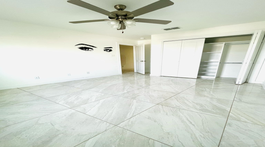 403 Graneros Ave., Laredo, Texas 78046, 4 Bedrooms Bedrooms, 6 Rooms Rooms,2 BathroomsBathrooms,Residential,For Rent,403 Graneros Ave.,20261058