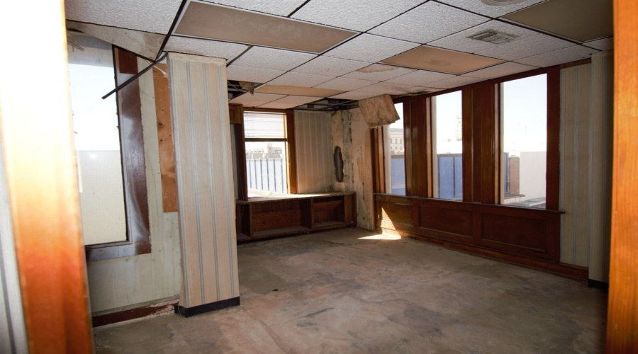 419 Flores Ave, Laredo, Texas 78040, 1 Room Rooms,1 BathroomBathrooms,Commercial retail/office,For Rent,419 Flores Ave,20261074