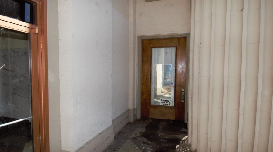 419 Flores Ave, Laredo, Texas 78040, 1 Room Rooms,1 BathroomBathrooms,Commercial retail/office,For Rent,419 Flores Ave,20261074