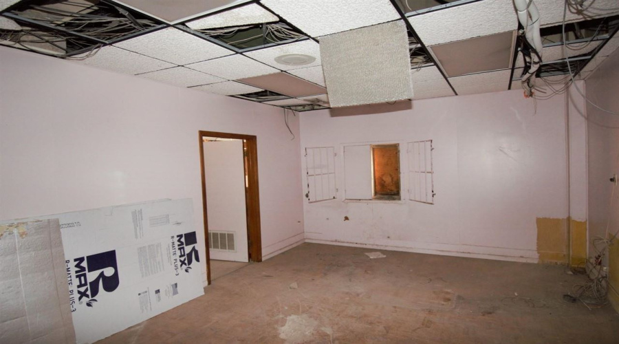 419 Flores Ave, Laredo, Texas 78040, 1 Room Rooms,1 BathroomBathrooms,Commercial retail/office,For Rent,419 Flores Ave,20261074