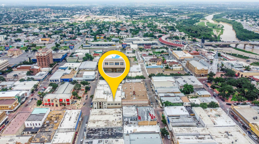419 Flores Ave, Laredo, Texas 78040, 1 Room Rooms,2 BathroomsBathrooms,Commercial retail/office,For Rent,419 Flores Ave,20261075