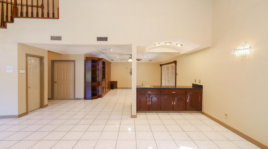 503 Avon Ct., Laredo, Texas 78041, 4 Bedrooms Bedrooms, 9 Rooms Rooms,4 BathroomsBathrooms,Residential,For Sale,503 Avon Ct.,20261063