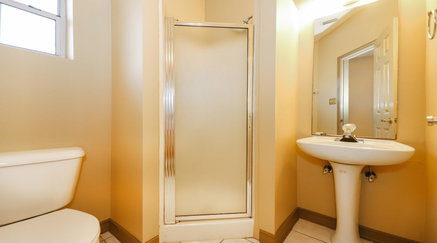 503 Avon Ct., Laredo, Texas 78041, 4 Bedrooms Bedrooms, 9 Rooms Rooms,4 BathroomsBathrooms,Residential,For Sale,503 Avon Ct.,20261063