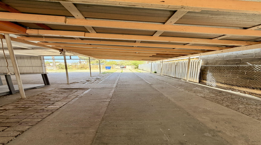 2717 Santa Clara St, Laredo, Texas 78046, 3 Bedrooms Bedrooms, 5 Rooms Rooms,2 BathroomsBathrooms,Residential,For Sale,2717 Santa Clara St,20261064