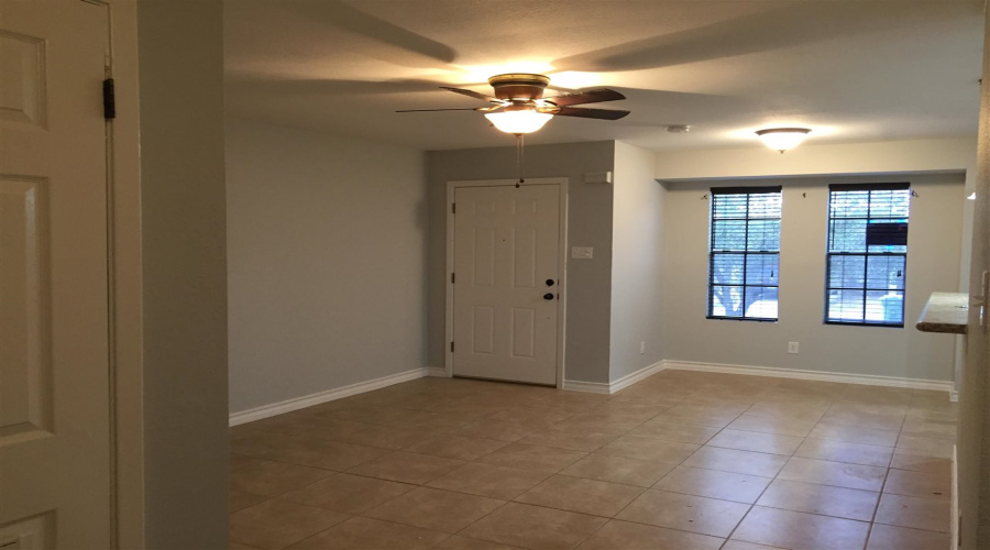 139 Kennedy Lp, Laredo, Texas 78046, 3 Bedrooms Bedrooms, 5 Rooms Rooms,1 BathroomBathrooms,Residential,For Rent,139 Kennedy Lp,20261067