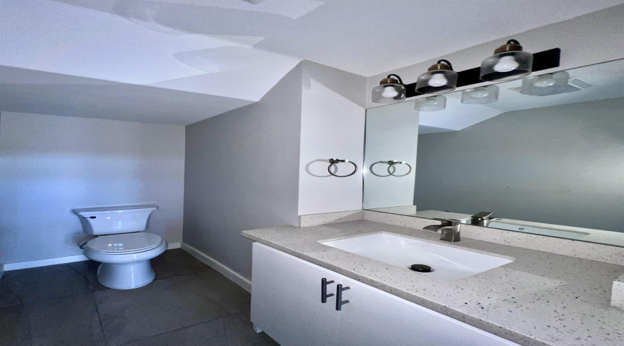 9653 McPherson Rd, Laredo, Texas 78045, 3 Bedrooms Bedrooms, 7 Rooms Rooms,2 BathroomsBathrooms,Residential,For Rent,9653 McPherson Rd,20261068