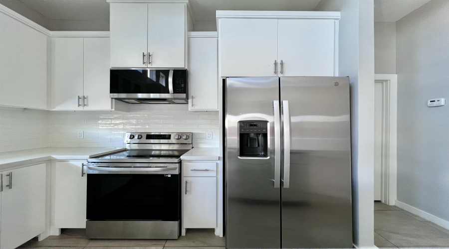 9653 McPherson Rd, Laredo, Texas 78045, 3 Bedrooms Bedrooms, 7 Rooms Rooms,2 BathroomsBathrooms,Residential,For Rent,9653 McPherson Rd,20261068