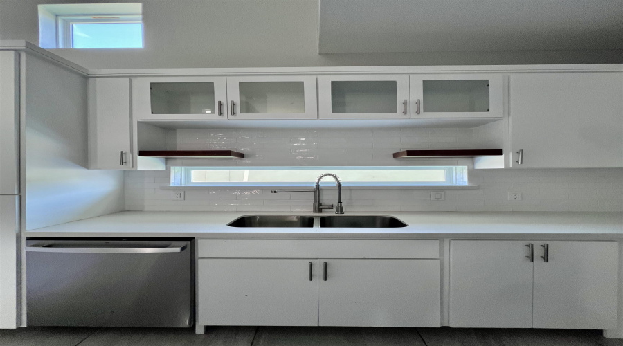 9653 McPherson Rd, Laredo, Texas 78045, 3 Bedrooms Bedrooms, 7 Rooms Rooms,2 BathroomsBathrooms,Residential,For Rent,9653 McPherson Rd,20261068