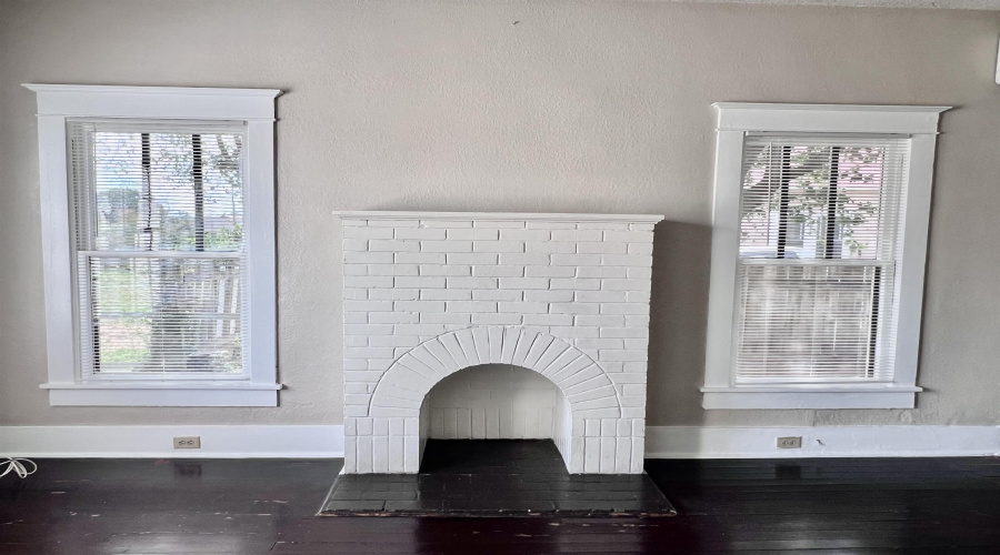 2016 Rosario St, Laredo, Texas 78043, 3 Bedrooms Bedrooms, 6 Rooms Rooms,1 BathroomBathrooms,Residential,For Rent,2016 Rosario St,20261069